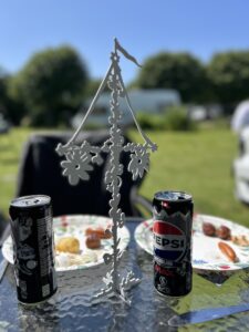 Midsommarstång och mat